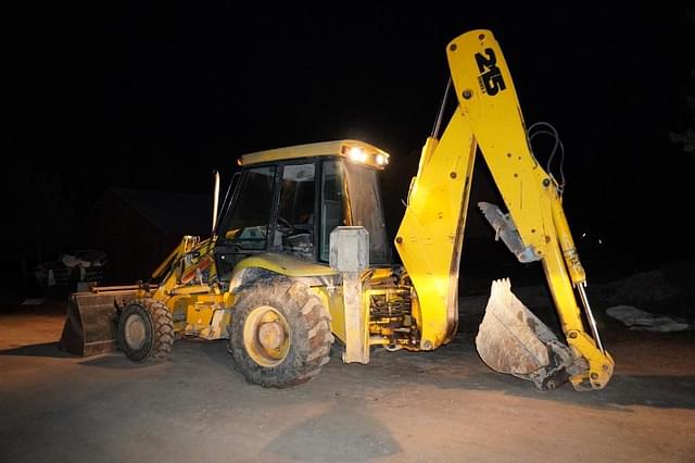 Image of JCB 215 equipment image 2