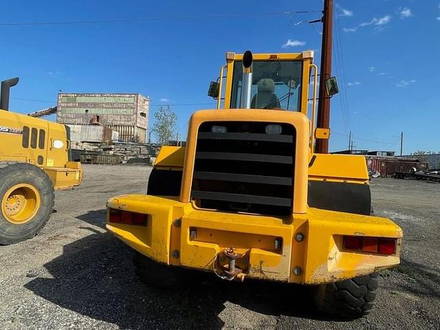 Image of JCB 436B HT equipment image 4