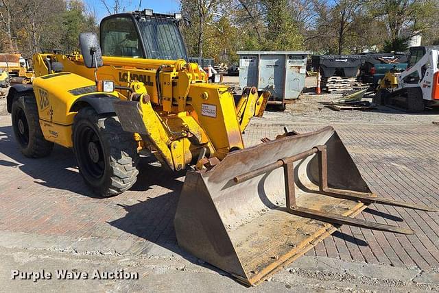 Image of JCB 532 equipment image 2