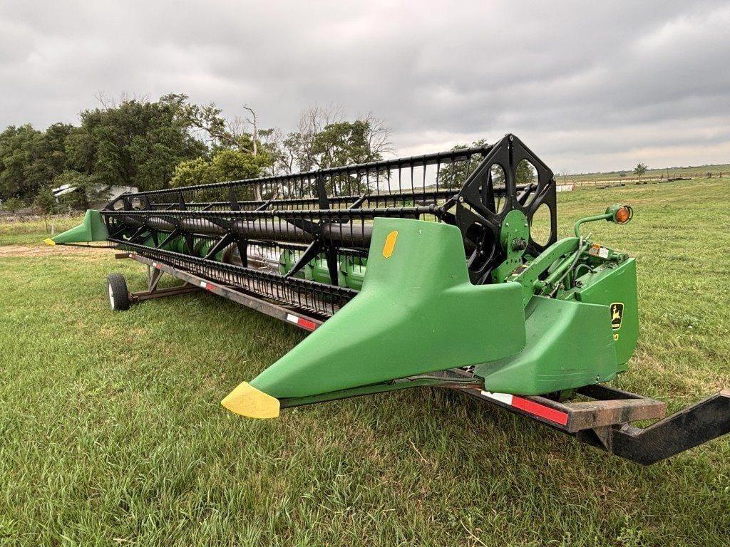 Image of John Deere 930 Primary image