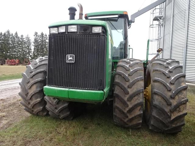 Image of John Deere 9400 equipment image 1