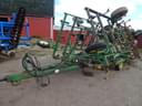 1999 John Deere 980 Image