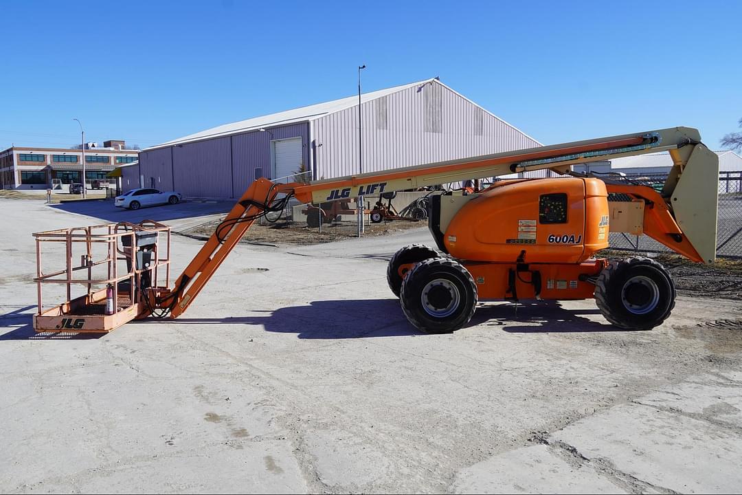 Image of JLG 600AJ Primary image