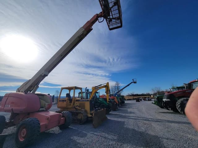 Image of JLG 600S equipment image 2