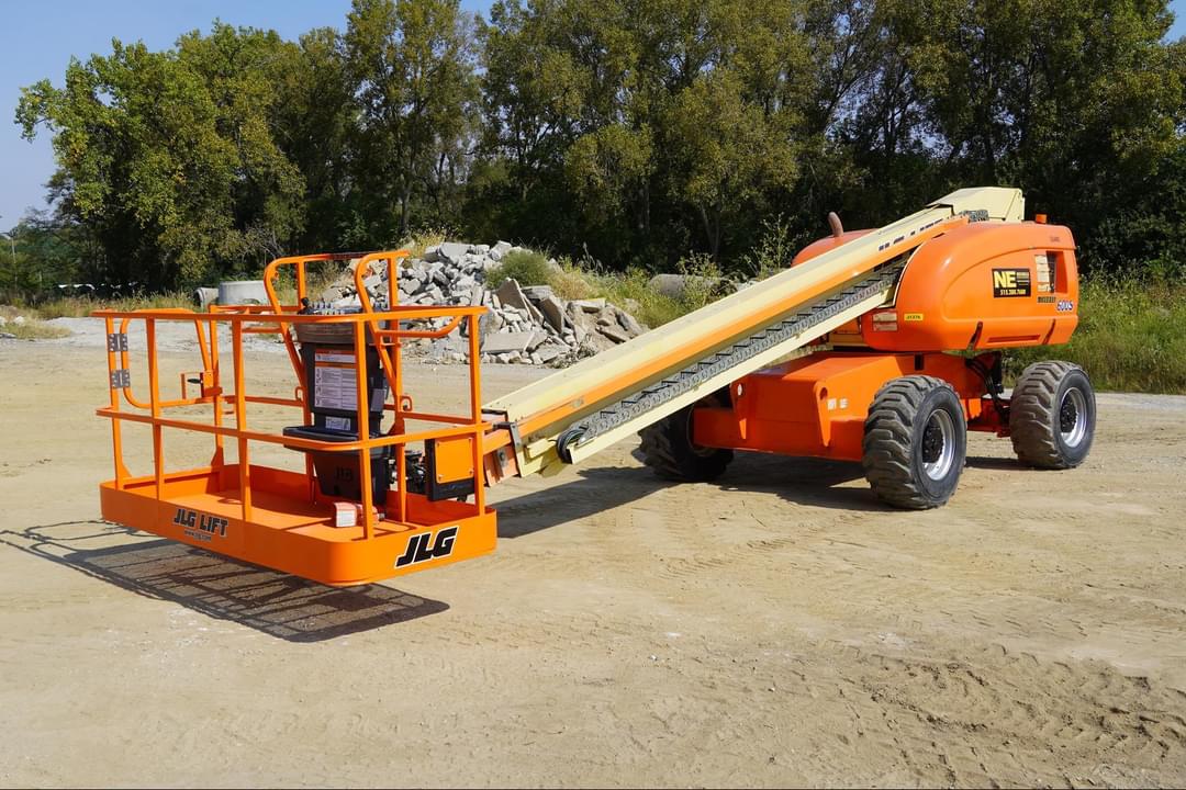 Image of JLG 600S Primary image