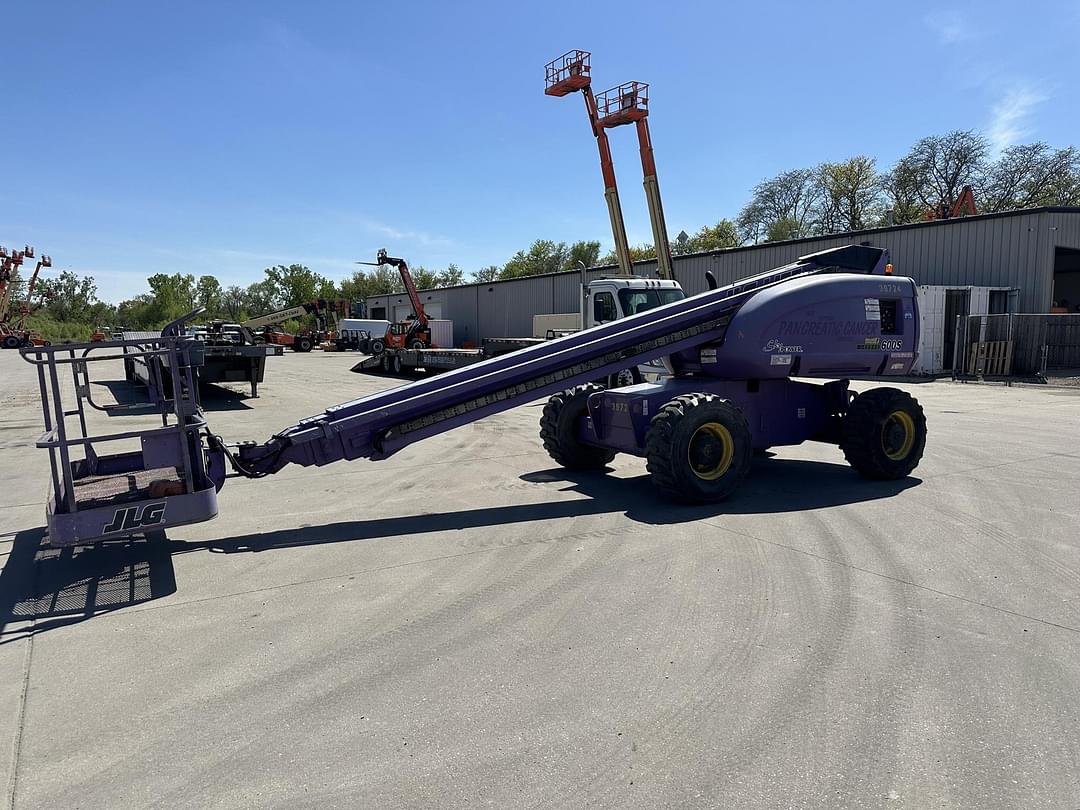 Image of JLG 600S Primary image