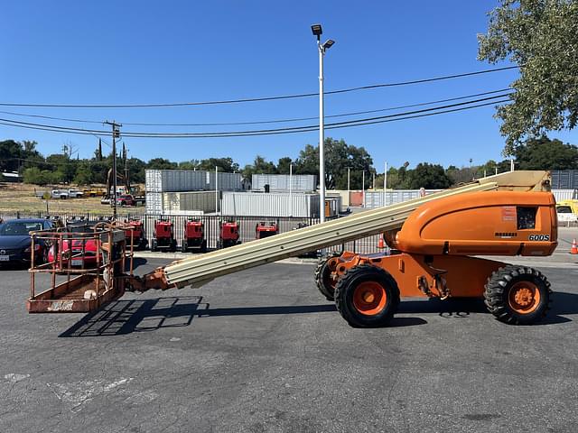 Image of JLG 600S equipment image 1