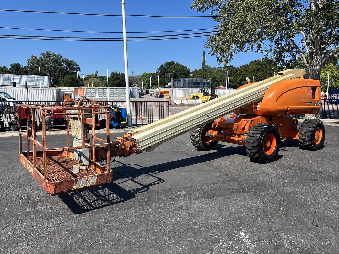 Image of JLG 600S Primary image