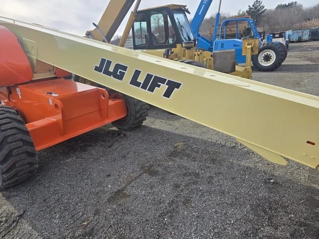 Image of JLG 600S equipment image 3