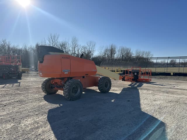Image of JLG 660SJ equipment image 4