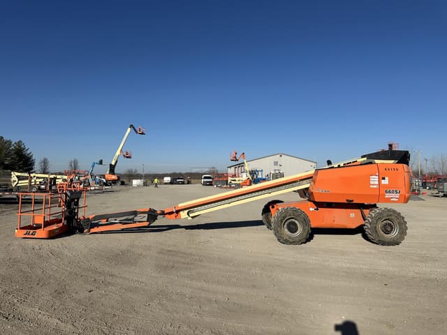 Image of JLG 660SJ equipment image 1