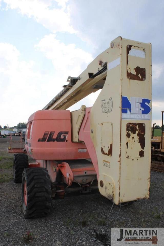 Image of JLG 800A equipment image 3