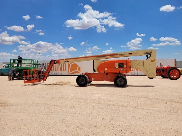 Image of JLG 800AJ equipment image 1