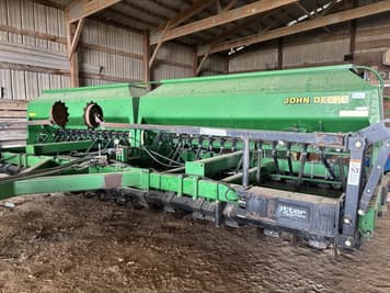 Main image John Deere 1560