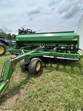 Image of John Deere 1560 Image 1