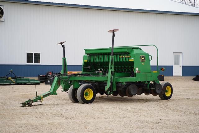 Image of John Deere 1560 equipment image 2