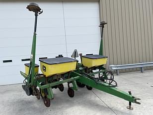 Main image John Deere 1750