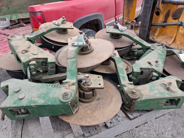 Image of John Deere 1750 equipment image 4