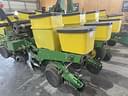 1999 John Deere 1760 Image