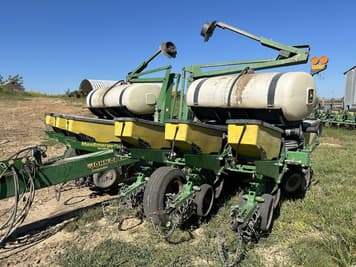 Main image John Deere 1760