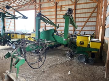 Main image John Deere 1770