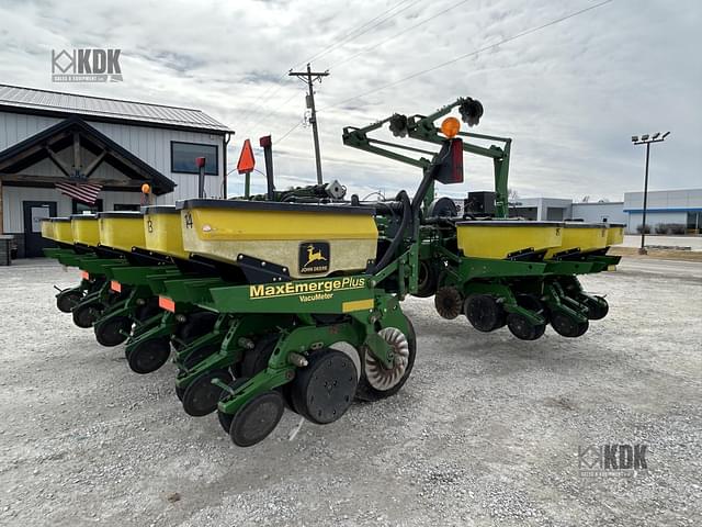 Image of John Deere 1780 equipment image 4