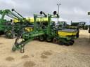 1999 John Deere 1780 Image