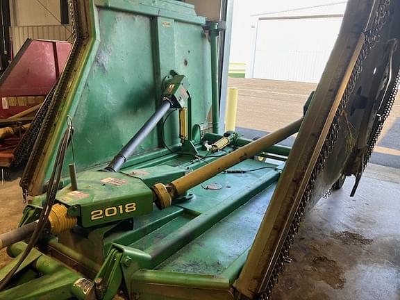 Image of John Deere 2018 equipment image 1