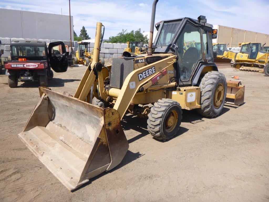 SOLD - 1999 John Deere 210LE Lot No. 2903 Construction with 6,717 Hrs ...
