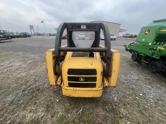 Image of John Deere 240 equipment image 2