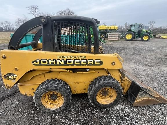 Image of John Deere 240 equipment image 4