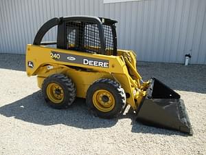 1999 John Deere 240 Image