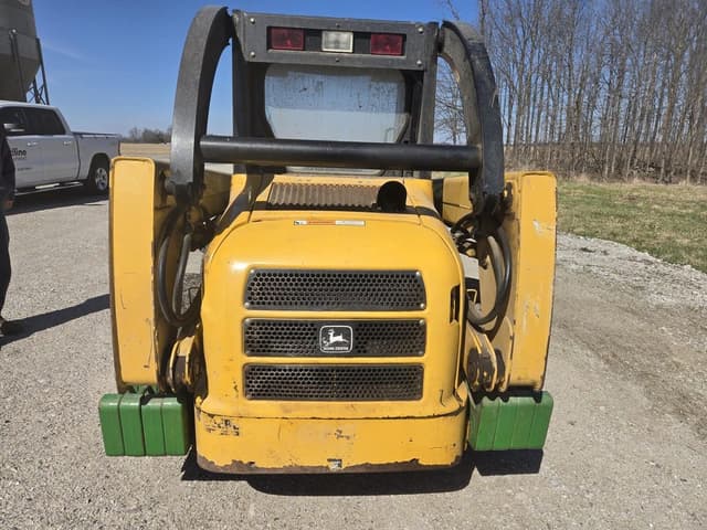 Image of John Deere 240 equipment image 3