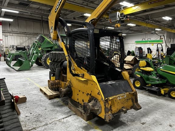 Image of John Deere 250 Primary image