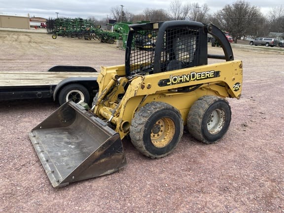 Main image John Deere 250