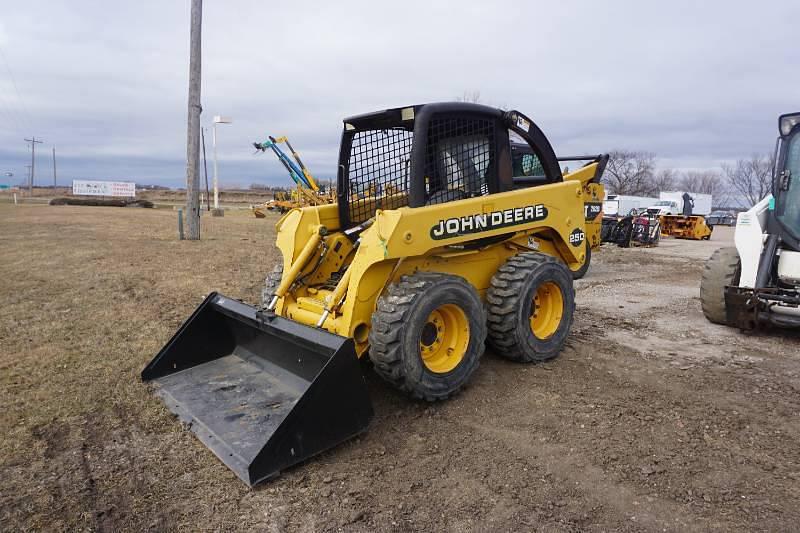 Image of John Deere 250 Primary image