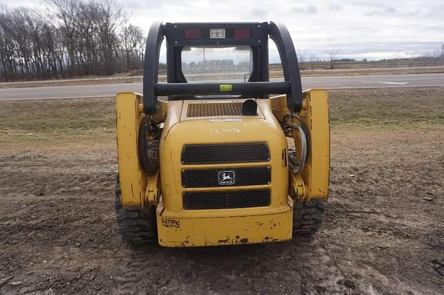 Image of John Deere 250 equipment image 4