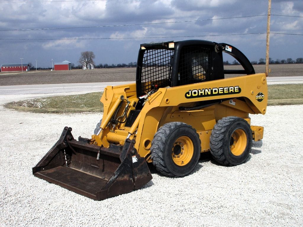 1999 John Deere 260 Equipment Image0