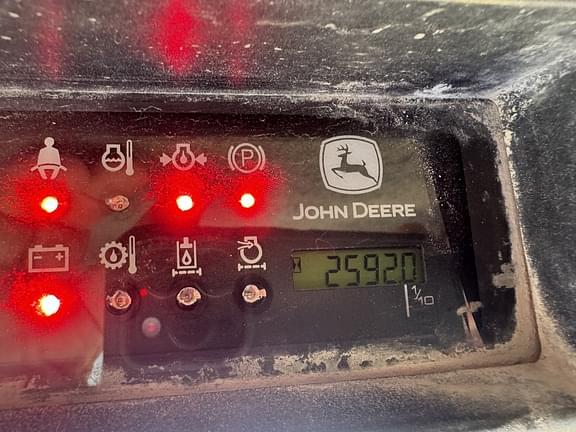 Image of John Deere 270 equipment image 4