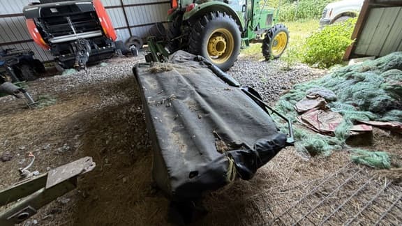 Image of John Deere 275 Primary image