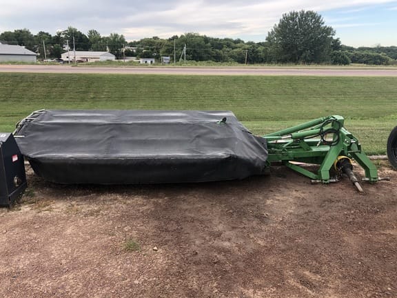 1999 John Deere 275 Image