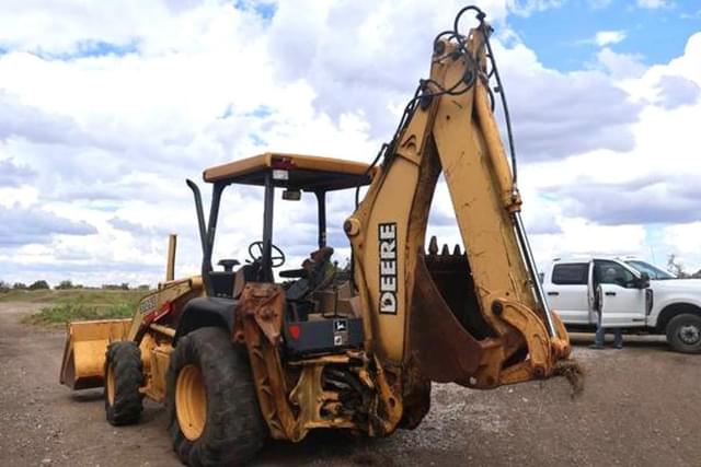 Image of John Deere 310SE equipment image 4
