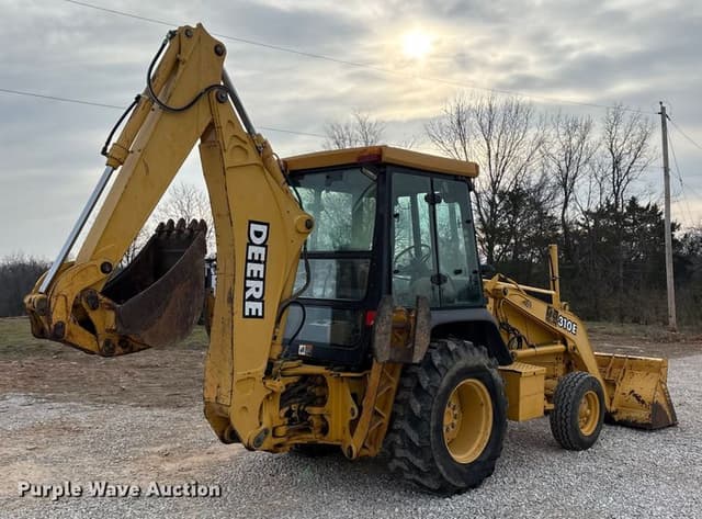 Image of John Deere 310E equipment image 4