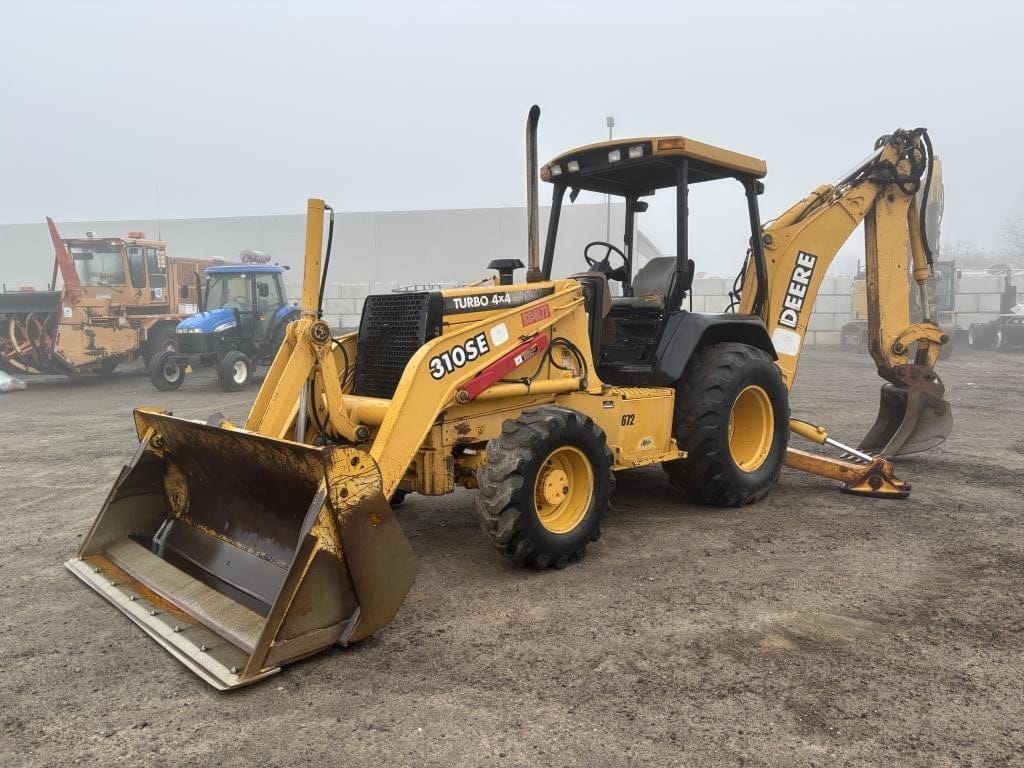 1999 John Deere 310SE Equipment Image0