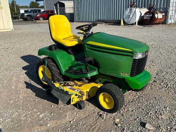 Image of John Deere 325 Primary image