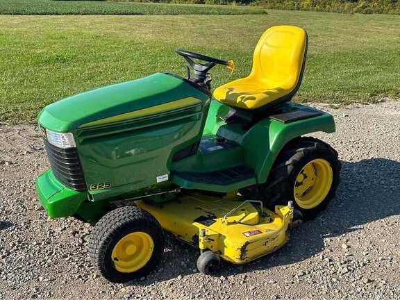 Image of John Deere 325 equipment image 2