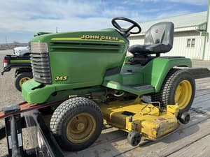 1999 John Deere 345 Image