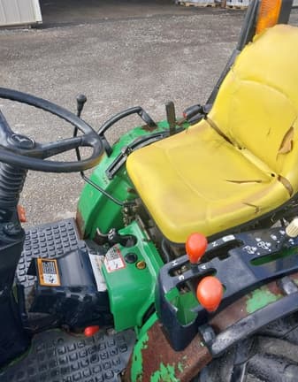 Image of John Deere 4100 equipment image 4