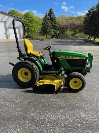 Main image John Deere 4100