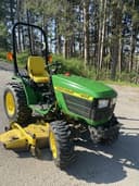 1999 John Deere 4100 Image